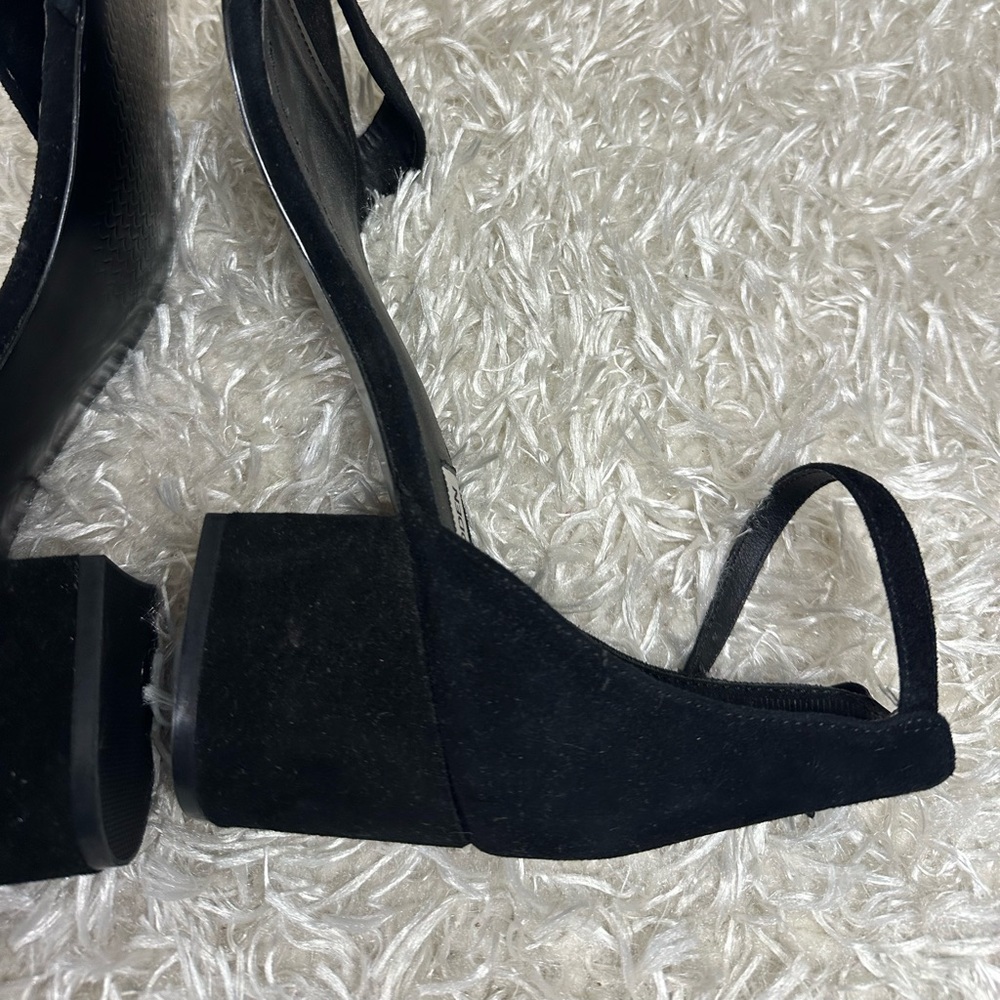 Steve Madden Irene Black Suede Block Heeled Pump Women’s 9.5 - Picture 9 of 9